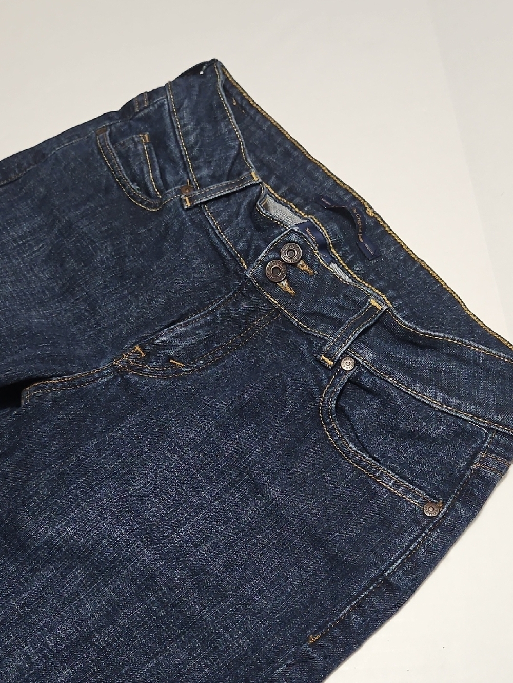 Levi's Women's Indigo Slender Straight 526 Jeans Size 8